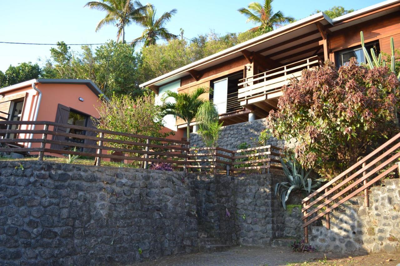 Villa Atypique Le Chat Perche De Grand Anse Петит-Иль Экстерьер фото